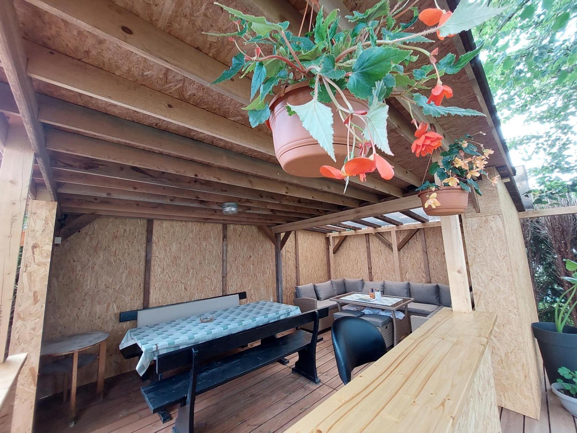 Studio Apartma Zirovnik 戈雷尼斯卡地区采尔克列 外观 照片
